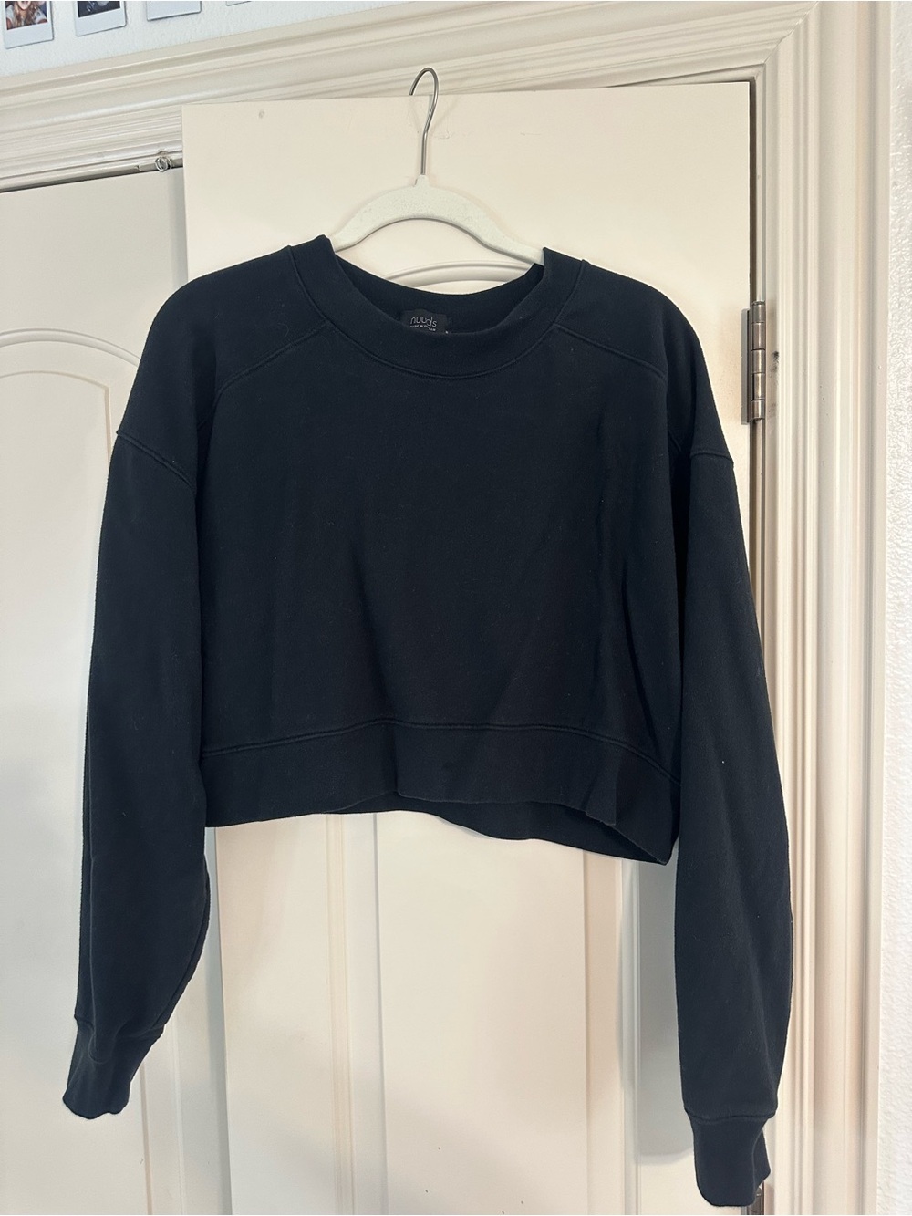 Nuuds Cropped Black Sweatshirt